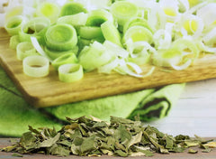 Dried Leek Flakes 5 OZ Jumbo Container Jar