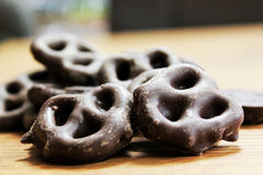 MILK CHOCOLATE PRETZELS